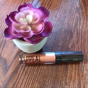 Appeal Cosmetics Liquid Eyeshadow in Rose Gold